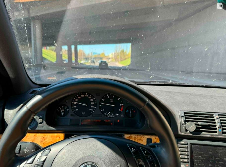 bmw2.JPG